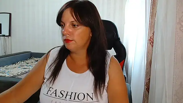 Jane Luste online show from July 26, 10:34 am