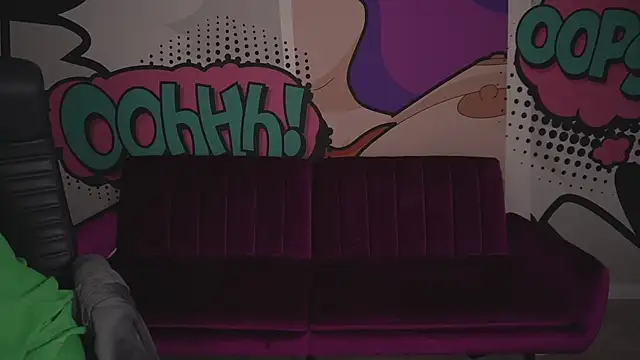 RosieMoons online show from September 12, 7:32 pm