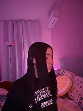 ShannonShanny online show from November 9, 8:16 pm