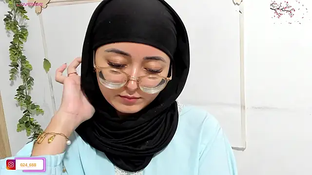 aysel elid online show from July 25, 11:01 pm