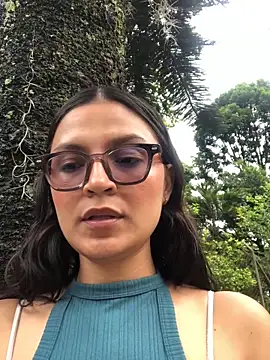 Gia Mazzon online show from April 17, 4:09 pm