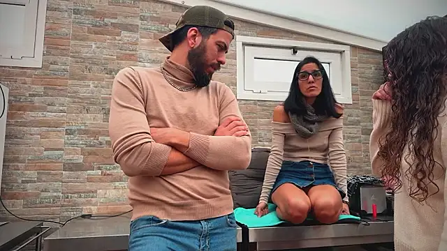 barfantasy online show from February 3, 9:47 am