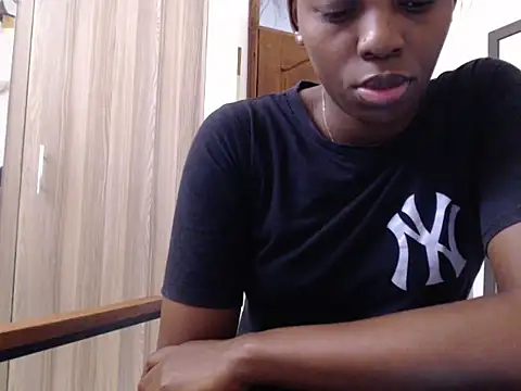 Snapshot of black___ghodess chatting on September 13, 8:44 am black   ghodess online show from September 13, 8:44 am