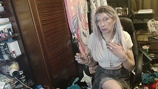 Ombeline1 online show from April 12, 1:19 am