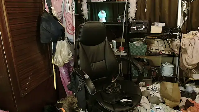 Ombeline1 online show from November 28, 4:54 pm