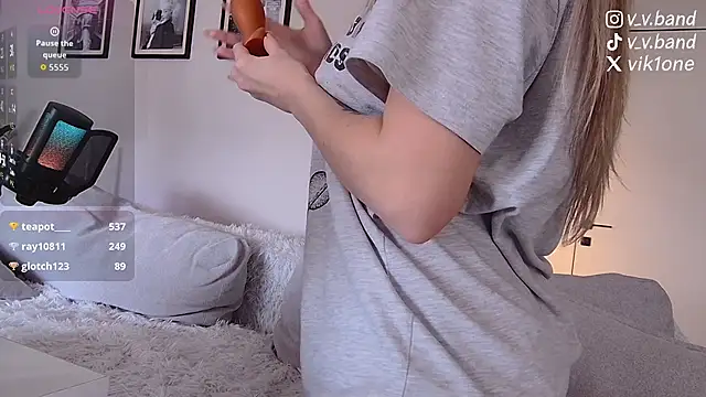 niki7377 online show from February 9, 6:48 am