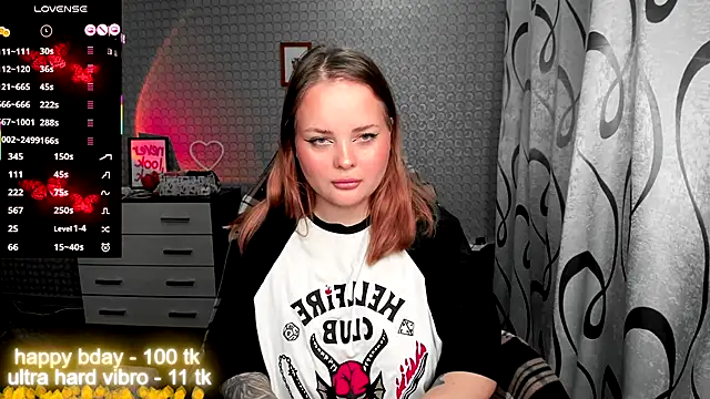 flower sarah  online show from November 22, 1:19 am