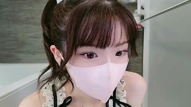 Snapshot of -minami- chatting on September 19, 12:04 pm -minami- online show from September 19, 12:04 pm
