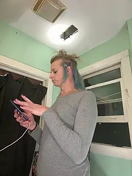 Cutetrans90 online show from December 21, 12:15 am