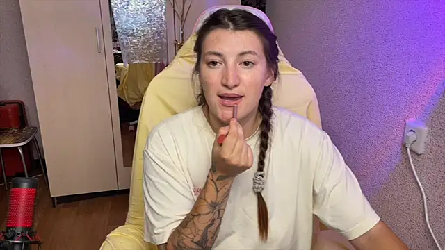 Katrin  kiss online show from July 11, 6:52 pm