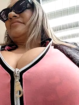 Afroditecash online show from October 20, 6:00 pm