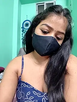 Monalisa Singh online show from April 6, 5:58 pm