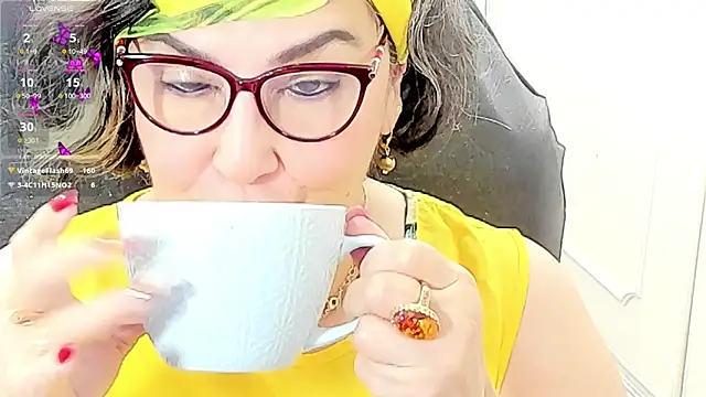 cataleya mom online show from June 12, 4:42 am