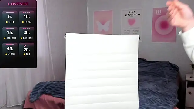 Geisha Anna online show from February 7, 7:01 am