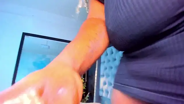 Tammy  vega  online show from November 29, 4:27 am