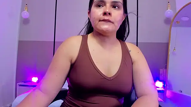 ayla13  online show from March 2, 7:09 pm