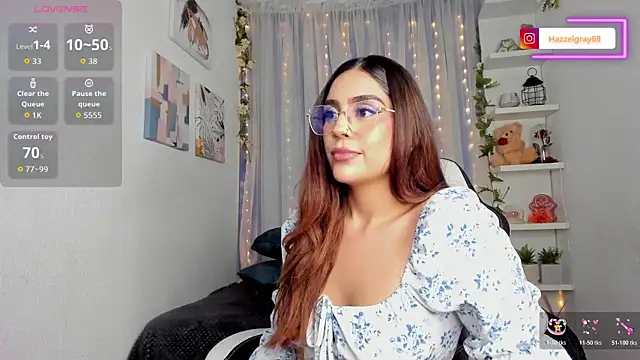 HazzelGray online show from January 6, 5:38 pm