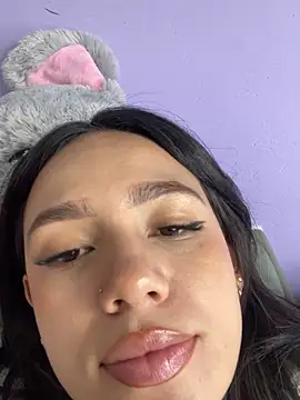 Snapshot of hannahb-e chatting on September 24, 5:34 pm hannahb-e online show from September 24, 5:34 pm