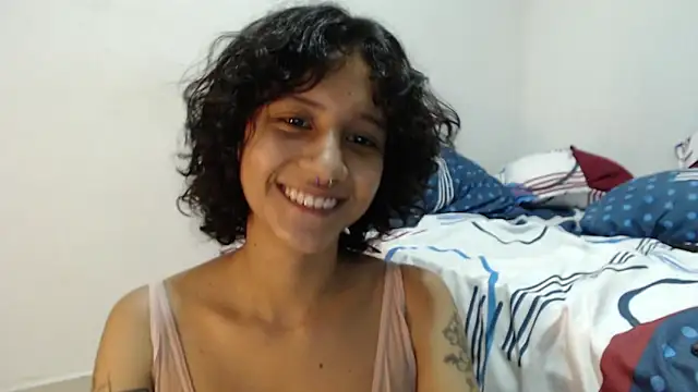 AlinaWoolf  online show from October 7, 11:53 pm