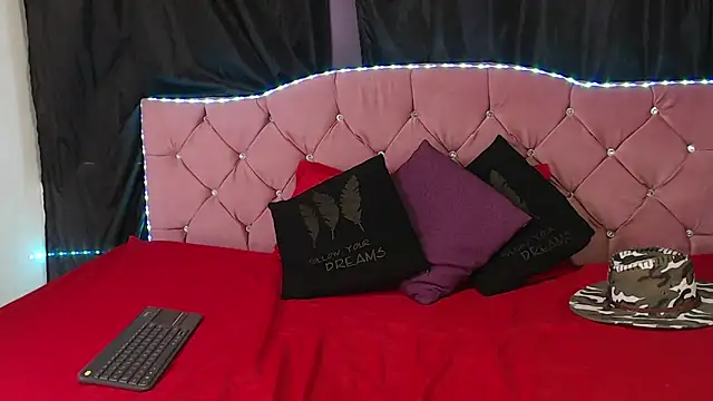 Cataleya divine online show from February 2, 12:04 pm