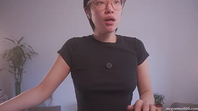 meganmei666 online show from April 15, 5:57 pm