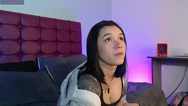 megan lover online show from February 13, 2:57 am