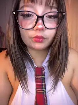 CharlotteMillers online show from July 12, 11:44 am