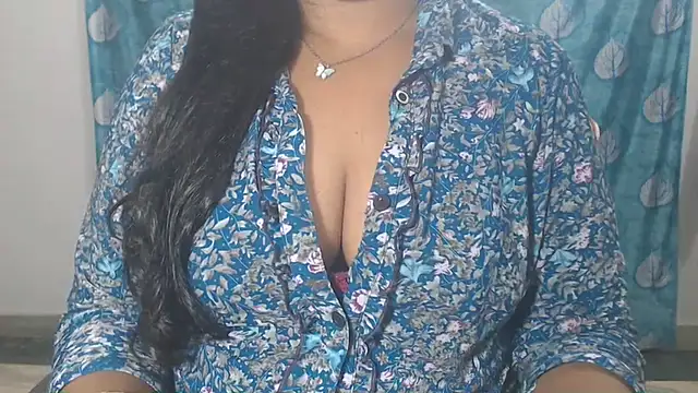 Sophia your online show from July 21, 11:00 am