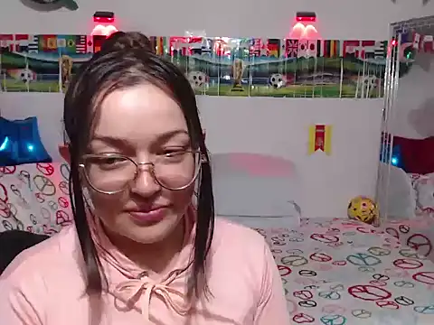 Angela 18honey online show from July 26, 4:09 am