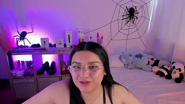 Snapshot of catha_cat chatting on October 8, 5:06 pm catha cat online show from October 8, 5:06 pm