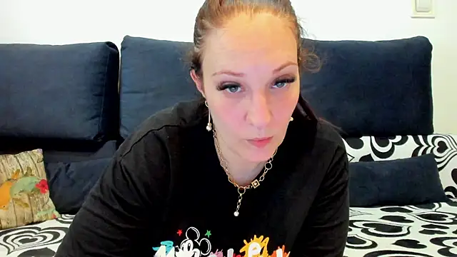 VanessaSquirtt online show from June 7, 10:44 am