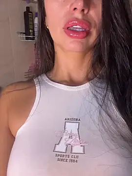 temptation sweet online show from July 3, 10:38 pm