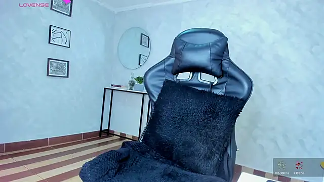 deyy madissonn online show from February 2, 8:19 pm