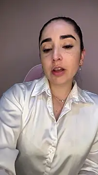 Vicky-Andrade online show from December 14, 2:39 am