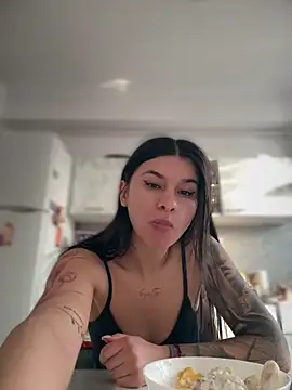 Wet Aarya  online show from April 14, 3:45 pm