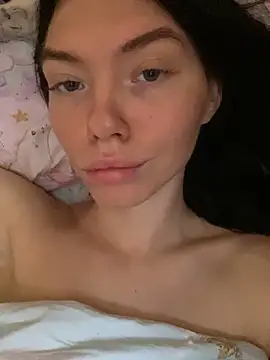 Snapshot of Lisaaa_Alisa chatting on September 23, 4:43 am Lisaaa Alisa online show from September 23, 4:43 am