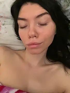 Snapshot of Lisaaa_Alisa chatting on September 15, 4:10 am Lisaaa Alisa online show from September 15, 4:10 am