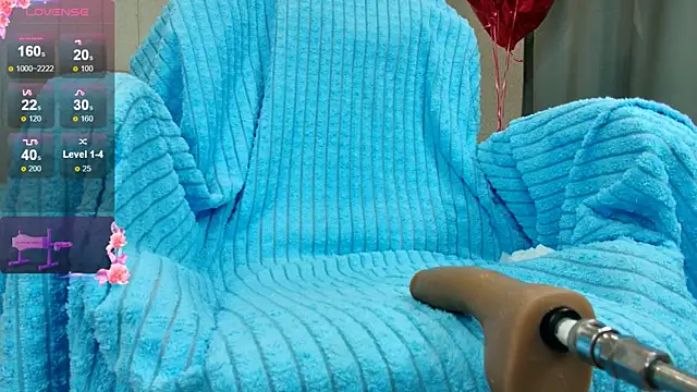 oliviiaa online show from March 17, 12:25 am