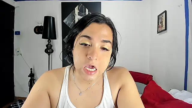 SARAMISHA online show from April 21, 1:42 am