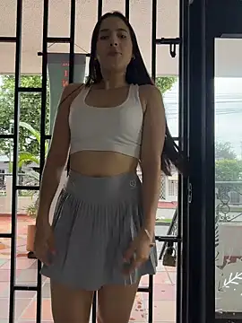 LittleDoll    online show from April 7, 12:40 pm