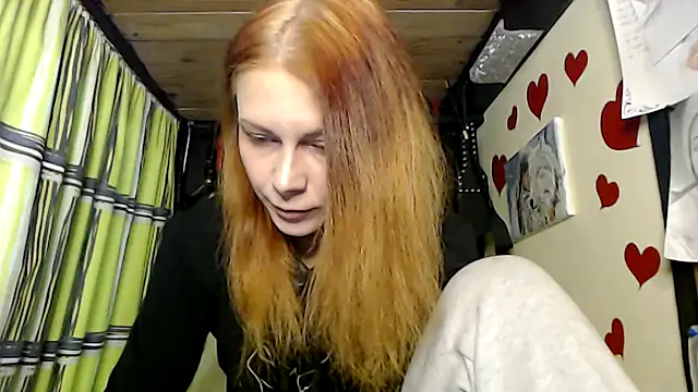 Snapshot of HarleyQuinn_69 chatting on September 21, 2:49 pm HarleyQuinn 69 online show from September 21, 2:49 pm
