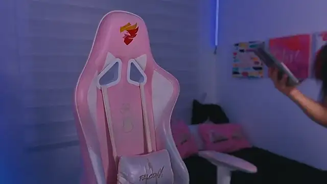 Sara  Ramirez online show from September 24, 4:11 am