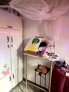 Snapshot of LiliJones_ chatting on October 1, 5:29 pm LiliJones online show from October 1, 5:29 pm