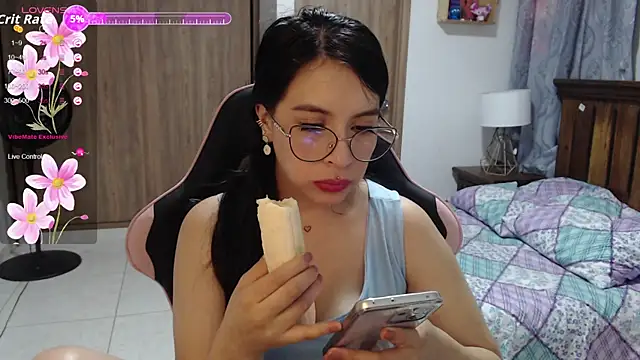 camilita08 online show from June 25, 9:16 pm