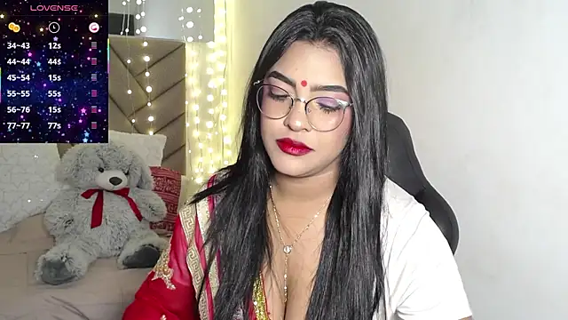 lakshmiraniii online show from June 30, 12:26 pm