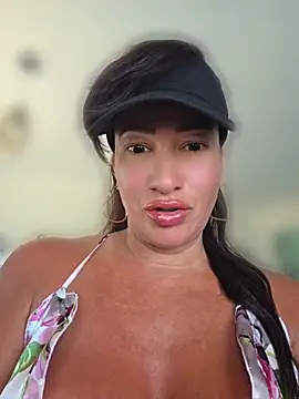 TheGoddessBianca online show from June 14, 9:09 am