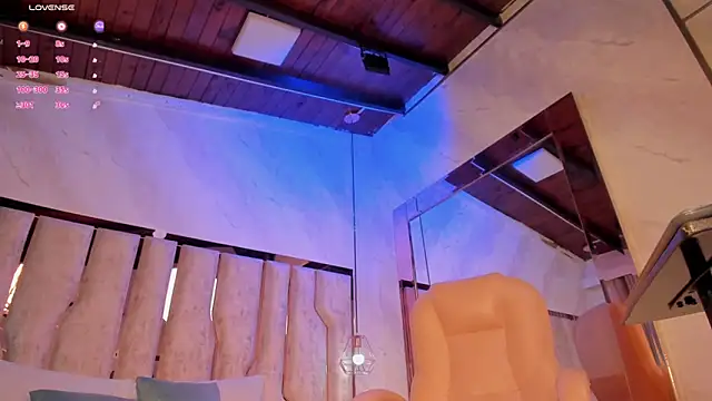 ari monet online show from February 11, 12:17 pm