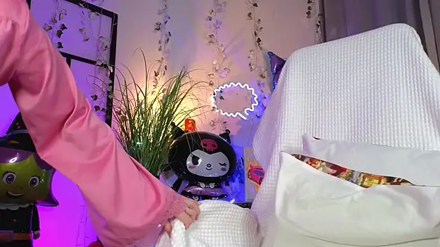 ImBonBon online show from November 8, 12:15 am