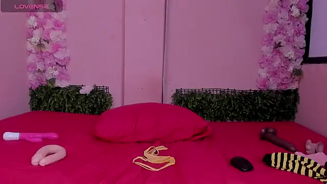 grandmother milf online show from October 15, 12:35 am