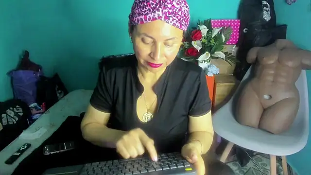 SheraHadee online show from May 29, 11:08 am